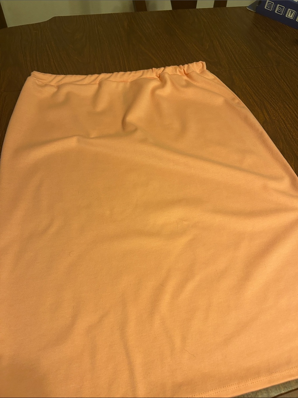 Moa Collection peach colored pencil
Skirt with elastic waistband